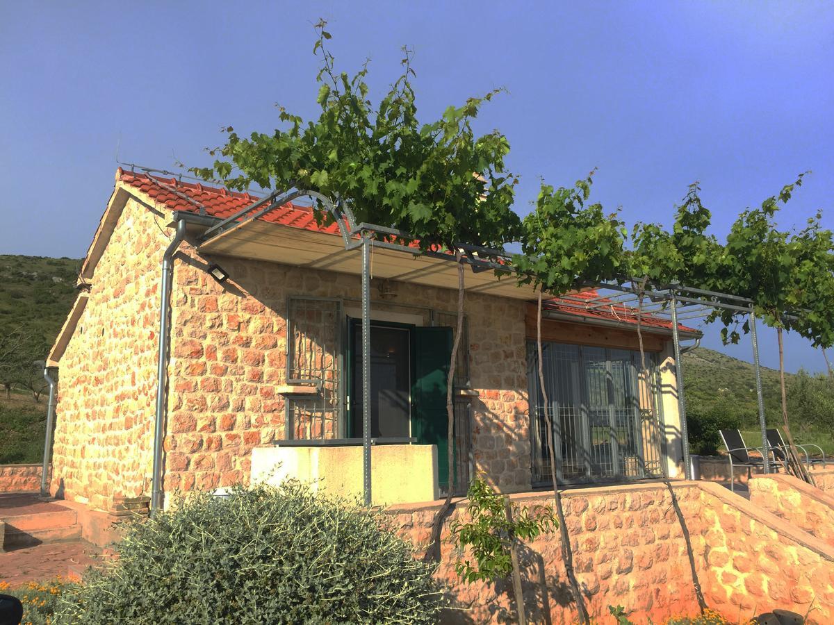 Holiday Home Olive 希贝尼克 外观 照片