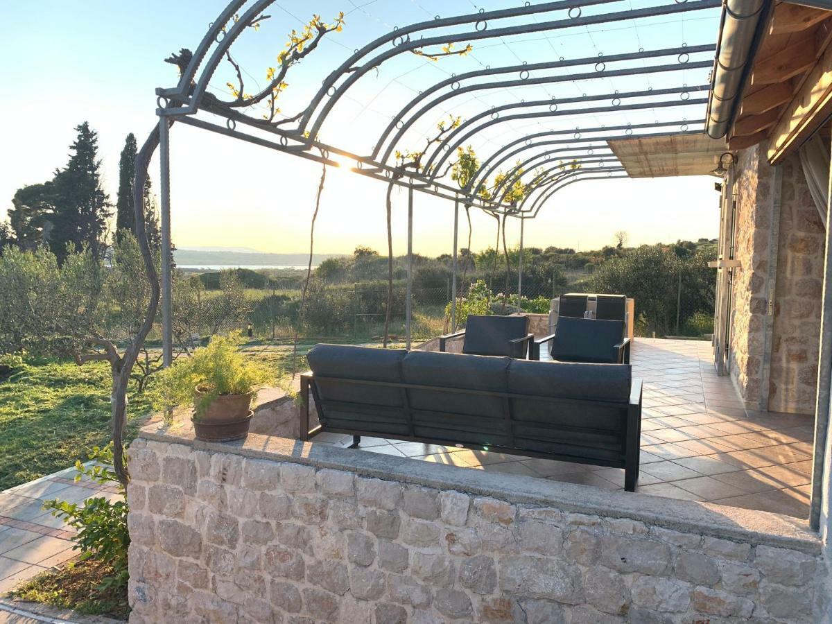 Holiday Home Olive 希贝尼克 外观 照片